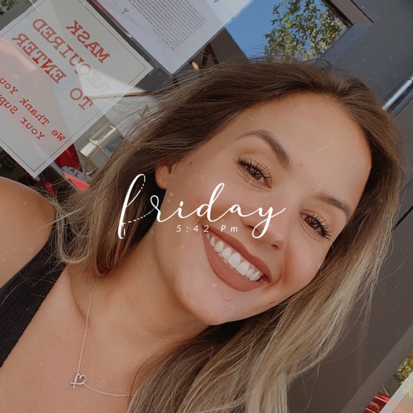 Meet your Posher, Ralyssa - Picture 1 of 1